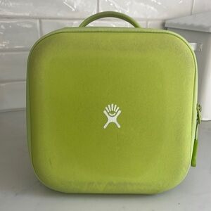 Hydro Flask kids lunch box - lime green